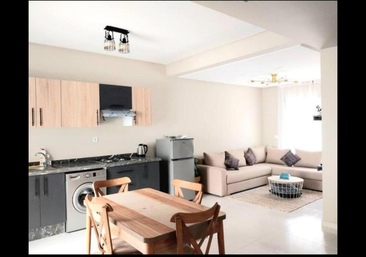 Appartement Cosy Proche Aeroport Deroua エクステリア 写真
